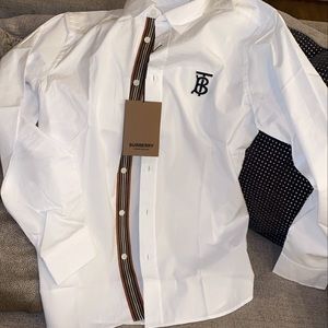 Brand new men’s Burberry shirt sz L